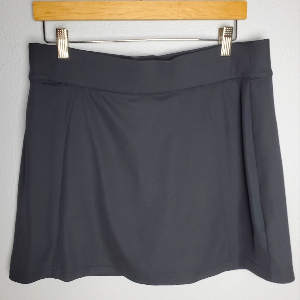 Adidas climacool black skort with pockets